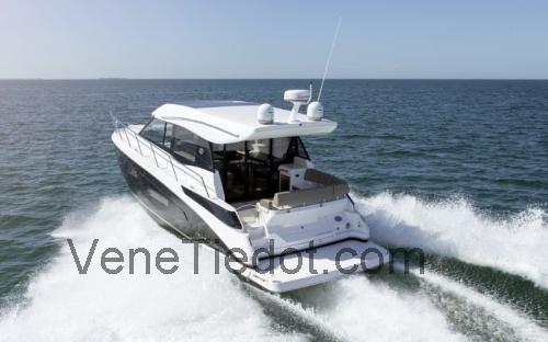 Regal 42 Grande Coupe Tekniset tiedot ja arvostelut